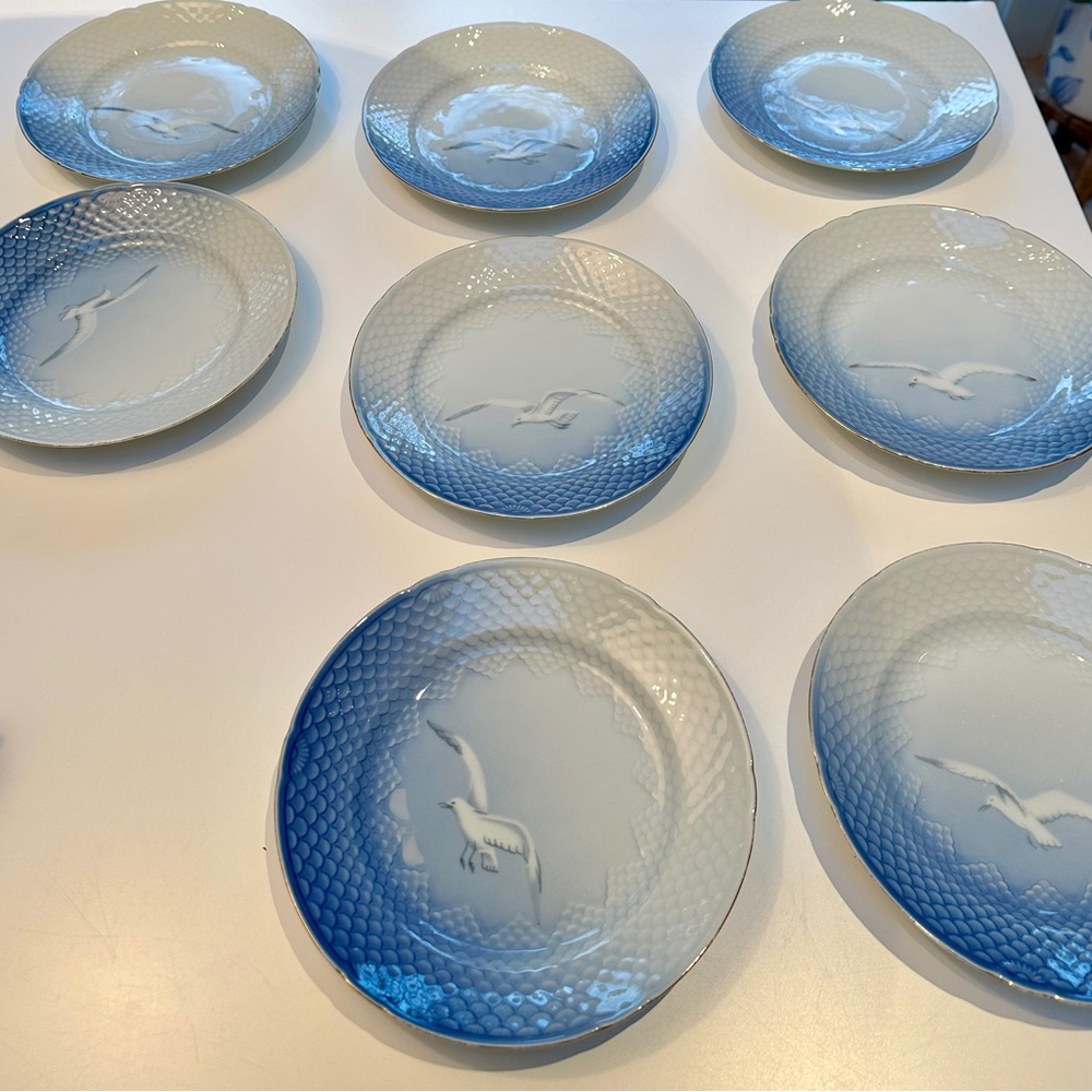 Bing & Grondahl Seagull 7.5" Salad Plates w/ Gold Rim -made in Denmark